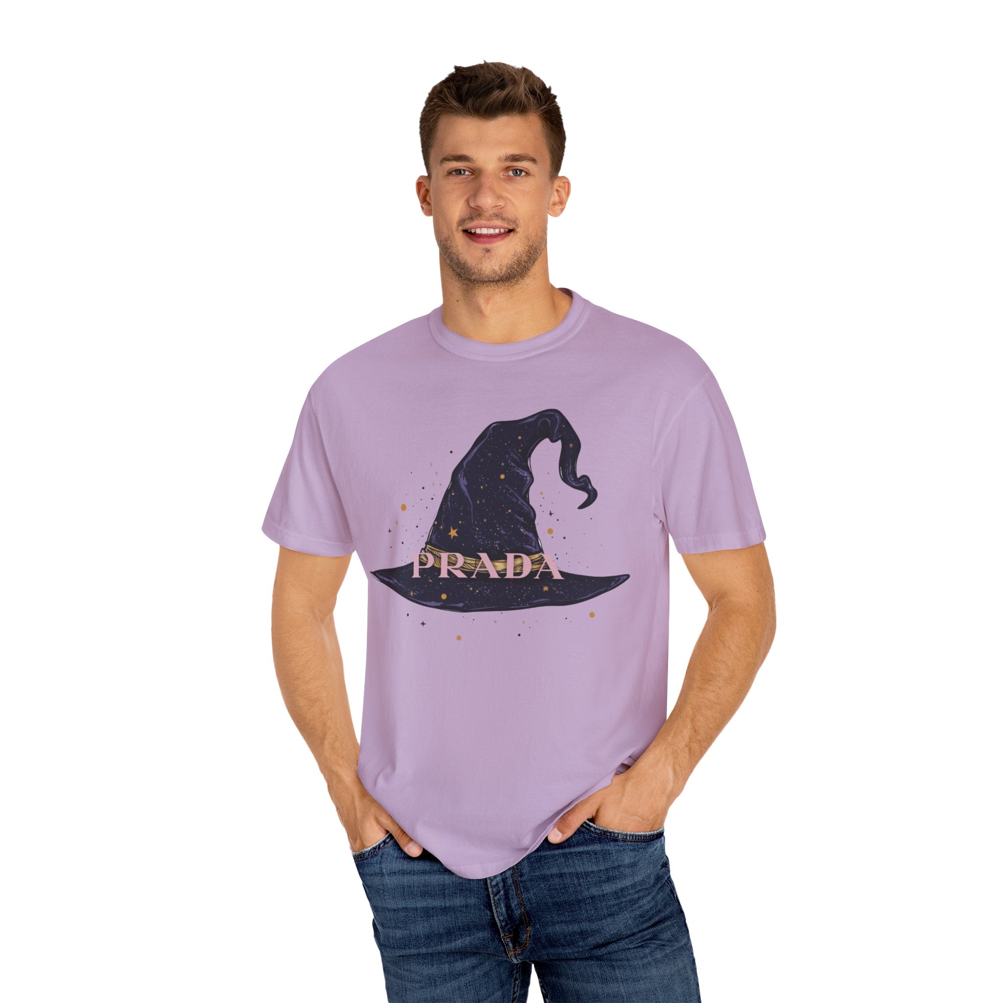 Chic Witchy Hat T-Shirt | Cute Halloween Top, Casual Tee, Vintage Style, Gift for Ghost Lovers, Unisex Clothing