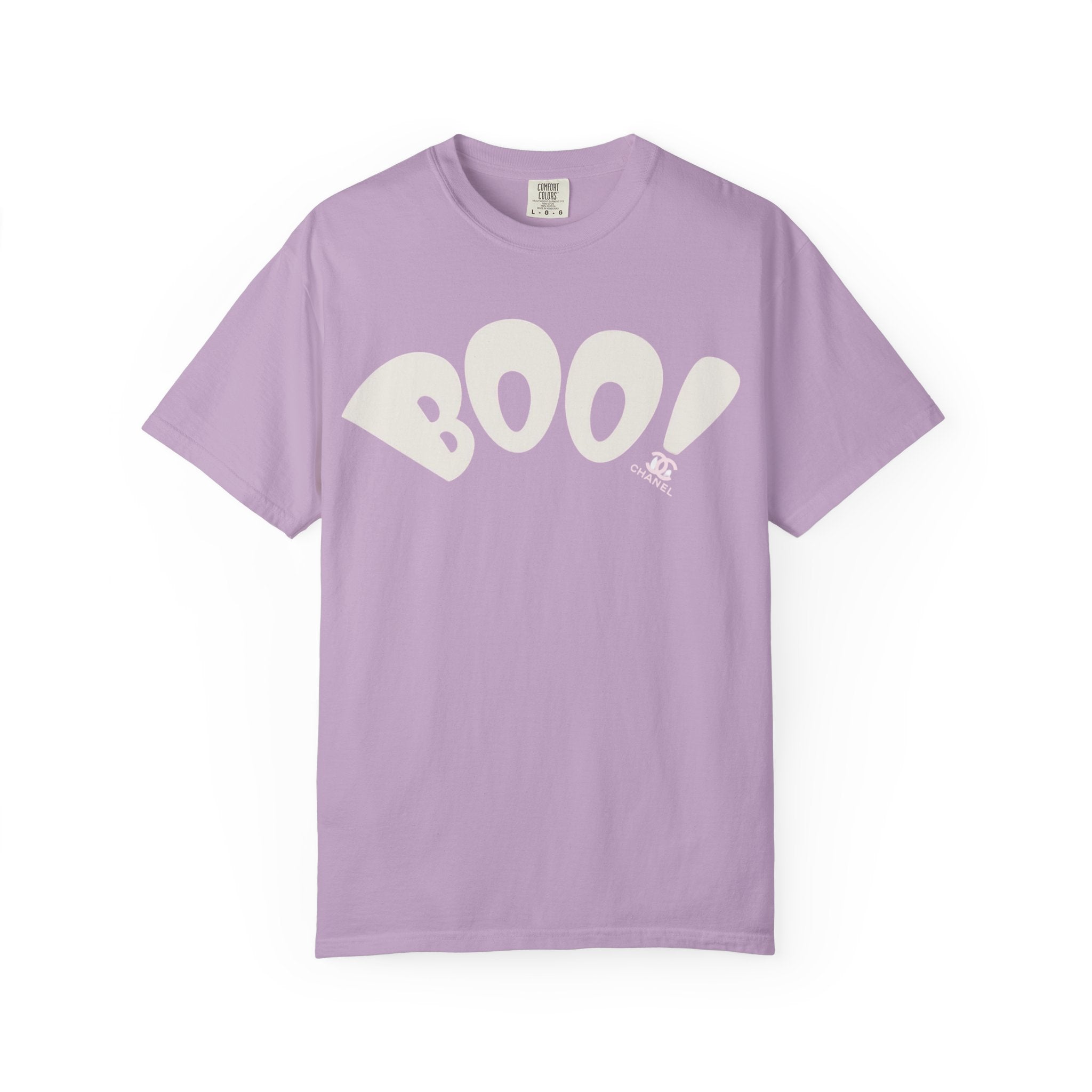 Boo T-Shirt | Cute Halloween Top, Casual Tee, Vintage Style, Gift for Ghost Lovers, Unisex Clothing