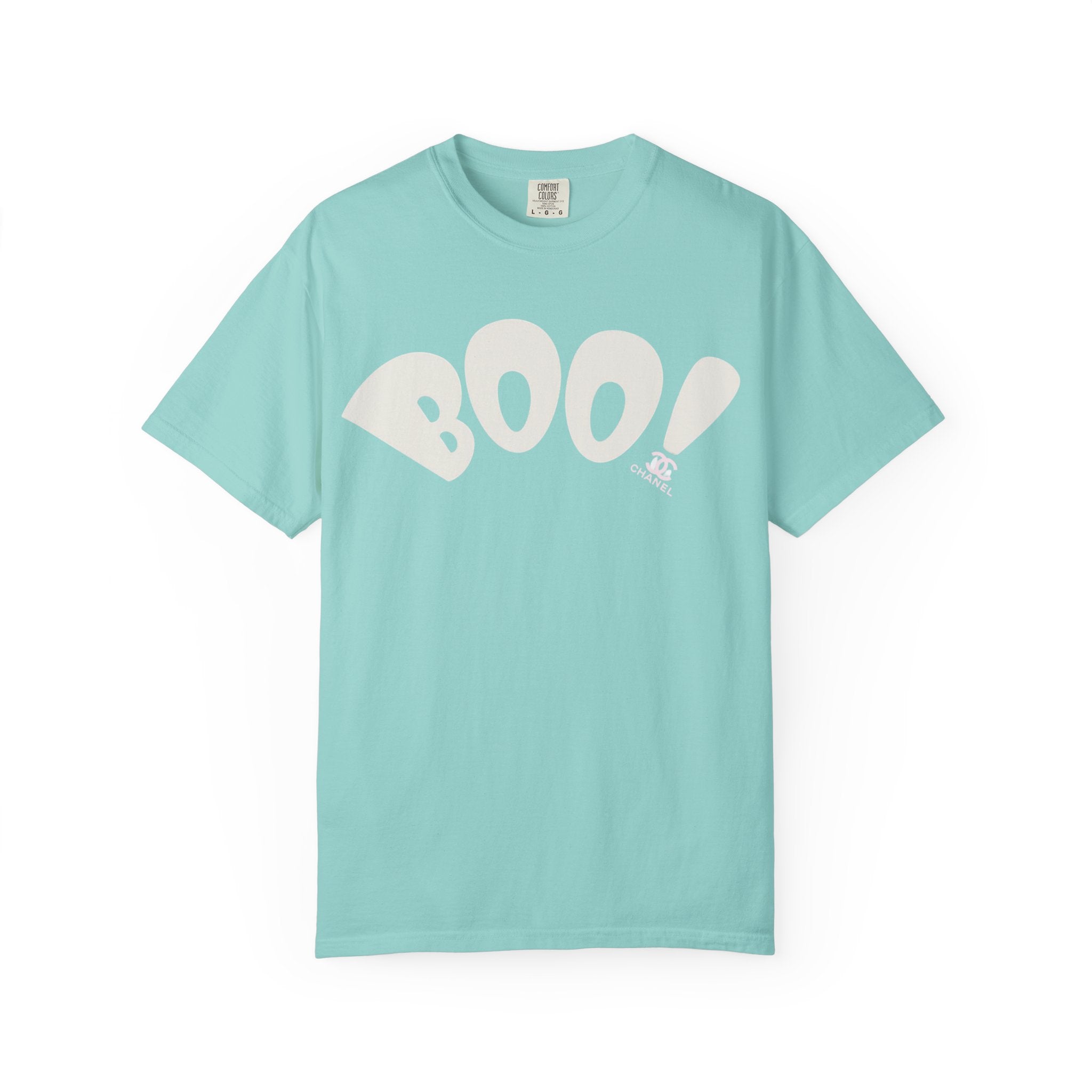 Boo T-Shirt | Cute Halloween Top, Casual Tee, Vintage Style, Gift for Ghost Lovers, Unisex Clothing