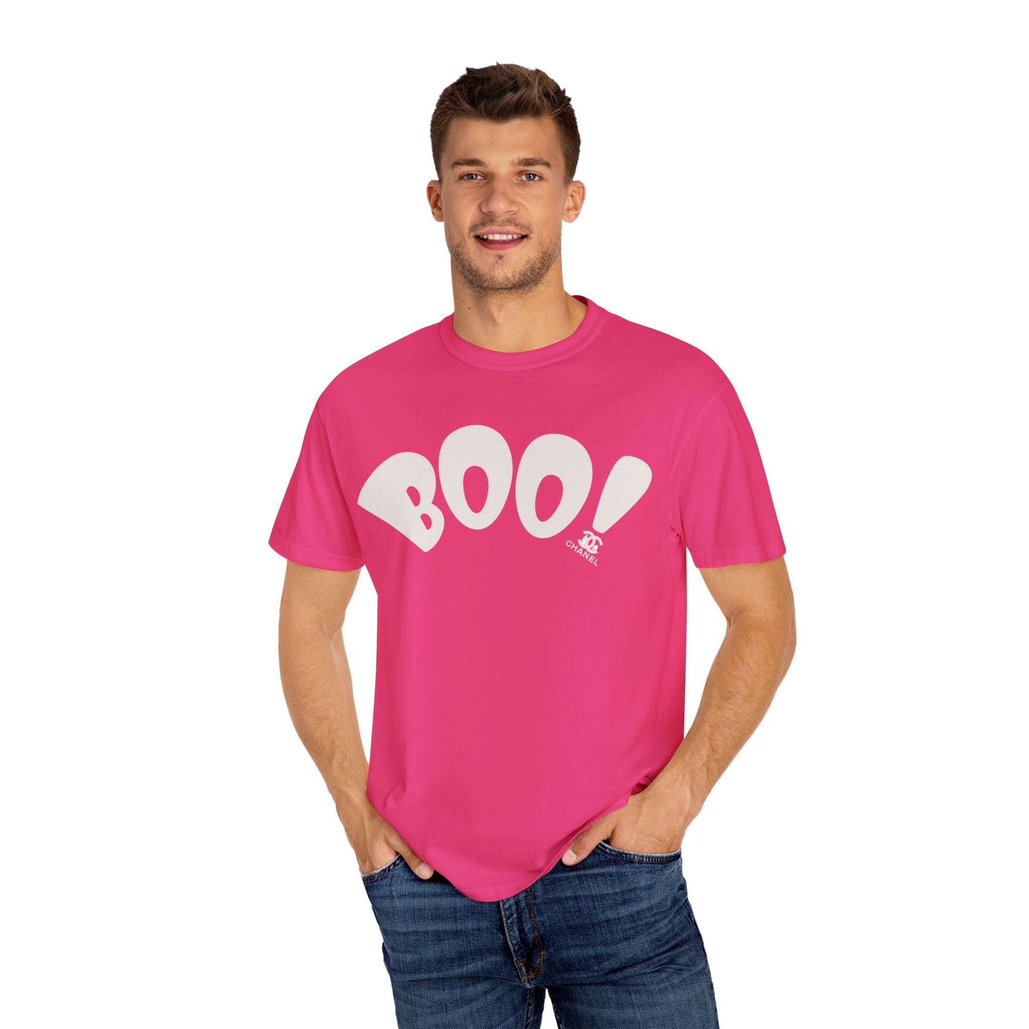 Boo T-Shirt | Cute Halloween Top, Casual Tee, Vintage Style, Gift for Ghost Lovers, Unisex Clothing