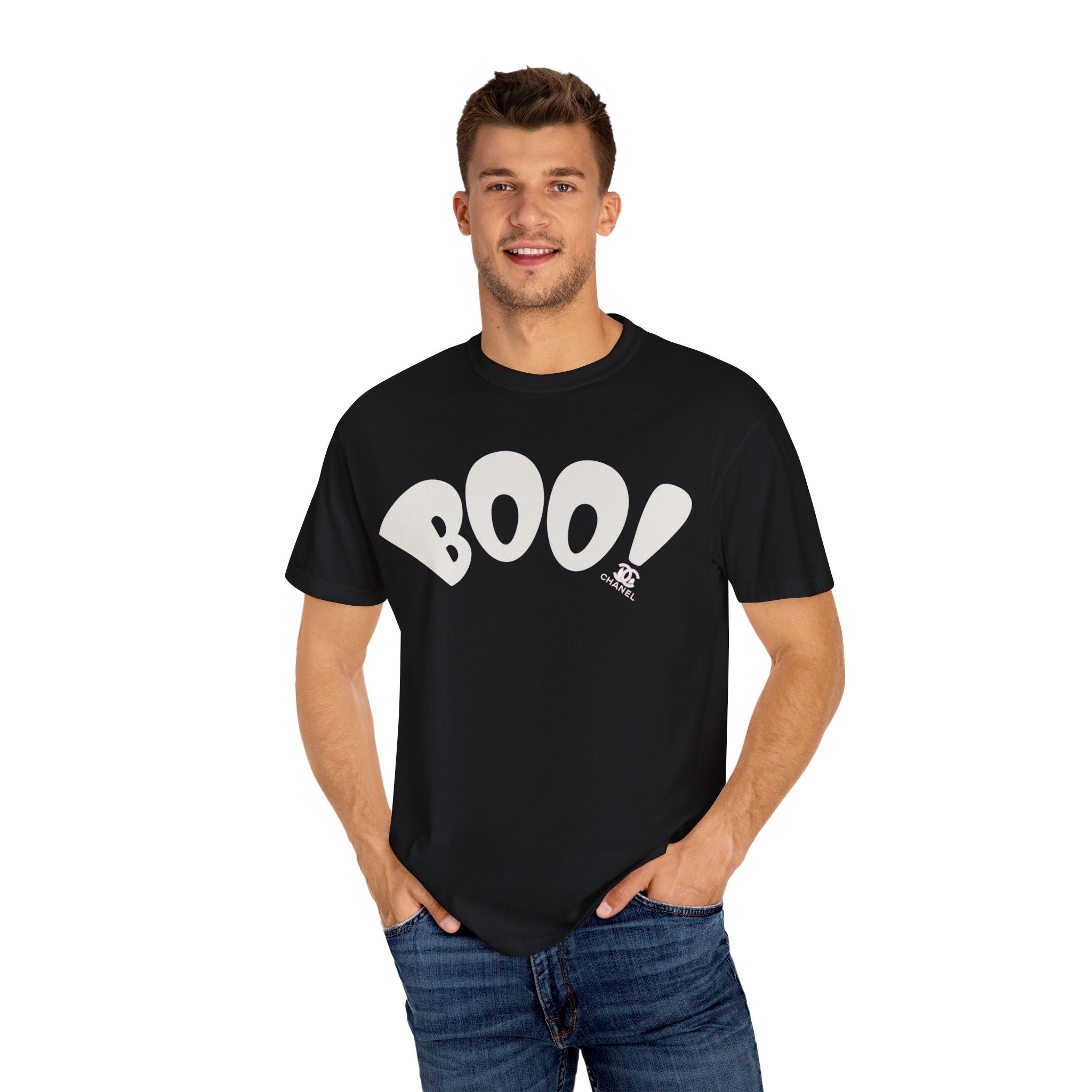 Boo T-Shirt | Cute Halloween Top, Casual Tee, Vintage Style, Gift for Ghost Lovers, Unisex Clothing